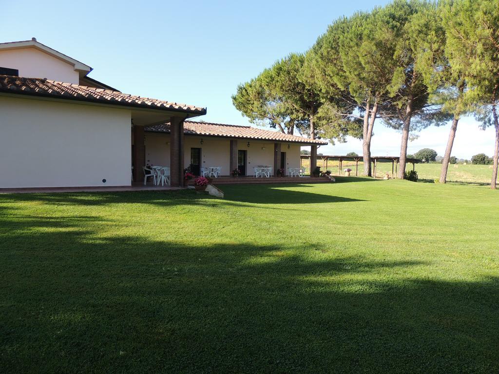 Agriturismo Valle Martina Saturnia Bagian luar foto