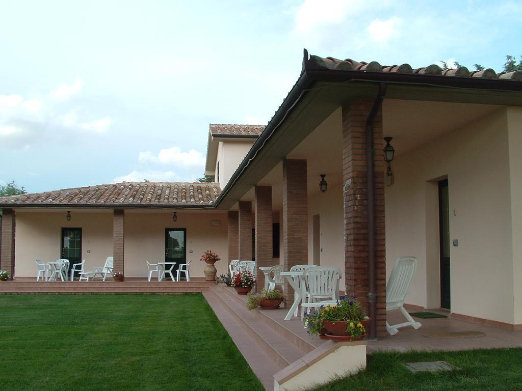 Agriturismo Valle Martina Saturnia Bagian luar foto