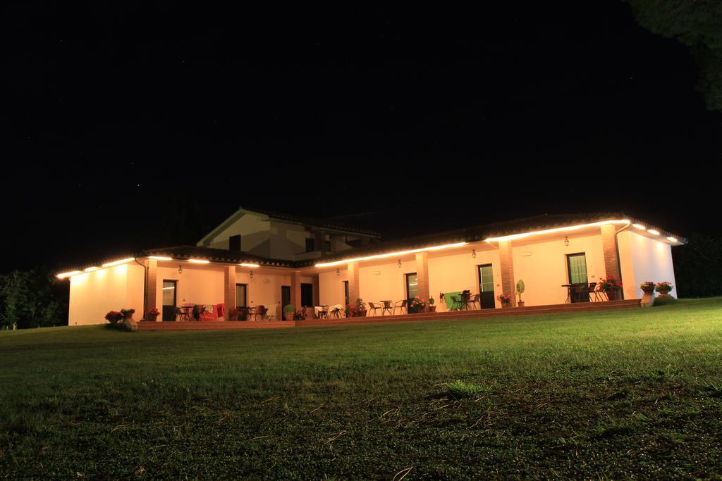Agriturismo Valle Martina Saturnia Bagian luar foto